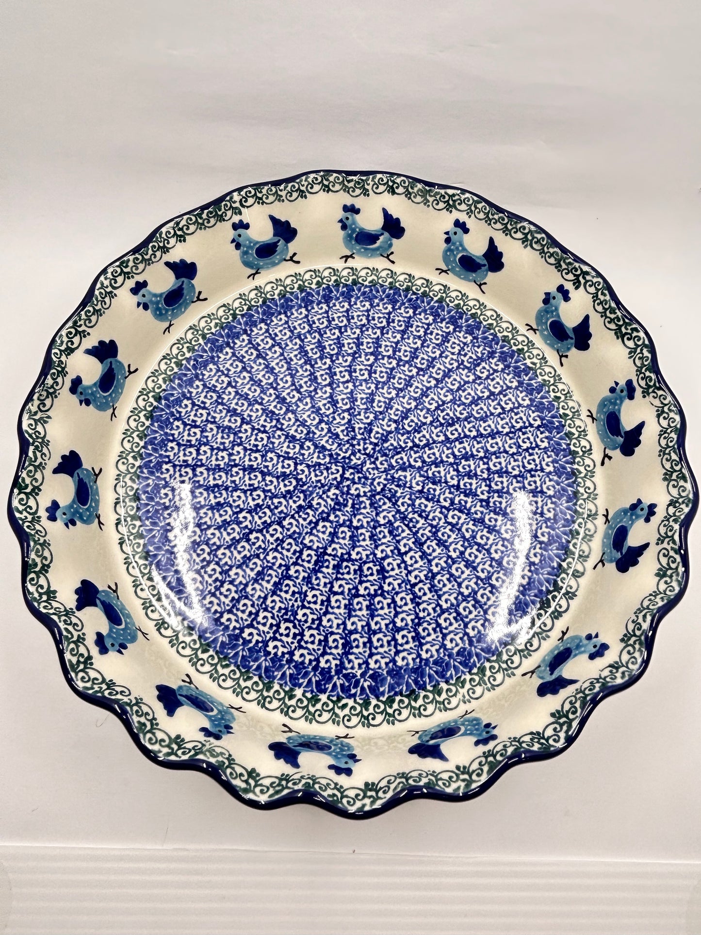 636 ~ Pie Plate ~ Fluted ~ 10" ~ 3329X - T4*