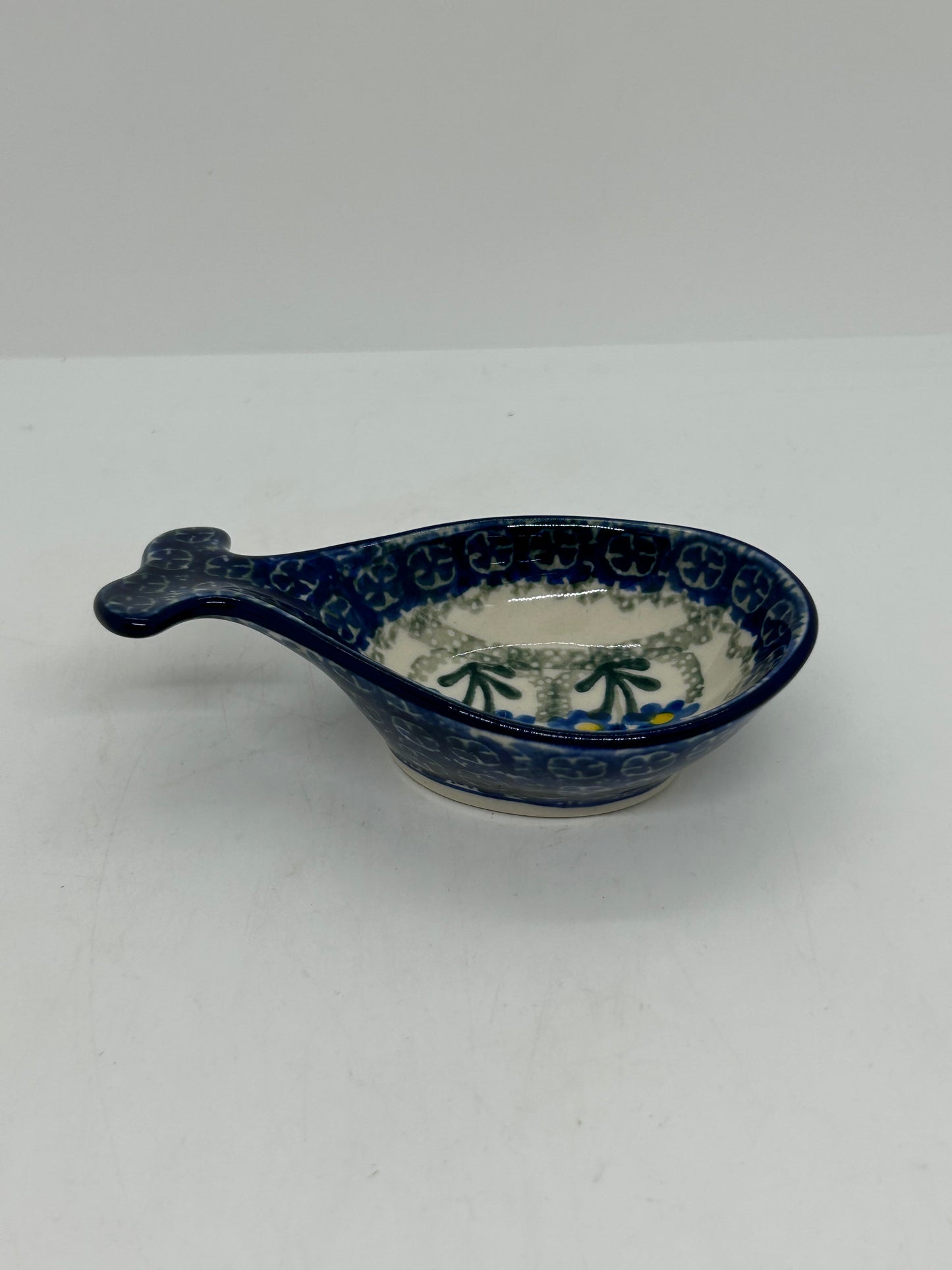 Small Fish Bowl/Scoop - 0614X - T3!