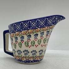 Load image into Gallery viewer, Second Quality Gravy Boat - P271