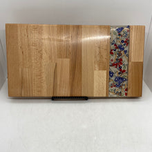 Load image into Gallery viewer, Znammi Short Mosaic Cutting Board #6