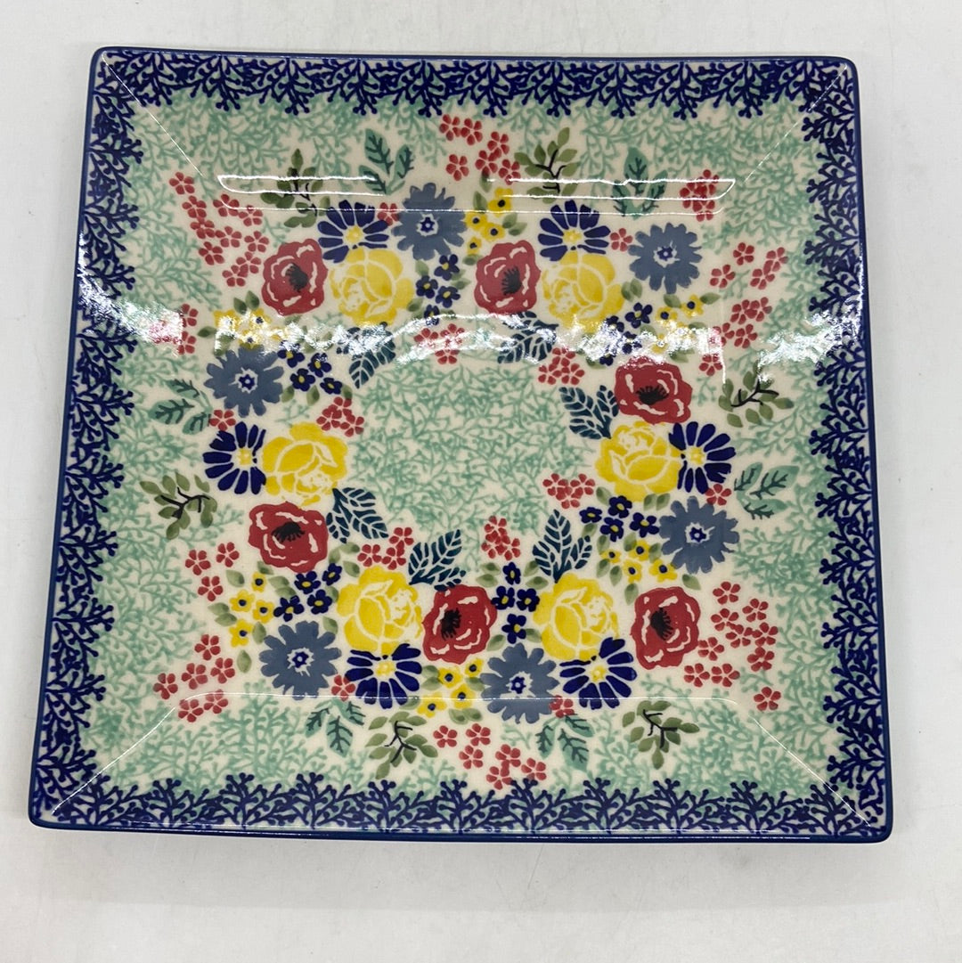 Square Plate ~ 9 inch ~ BUK1