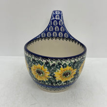Load image into Gallery viewer, Bowl w/ Loop Handle ~ 16 oz ~ U4746 ~ U4*