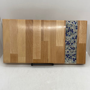 Znammi Short Mosaic Cutting Board