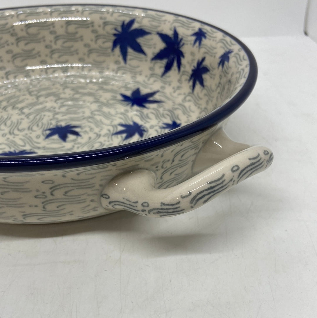 Baker ~ Round w/ Handles ~ 8 inch ~ 2545X - T3!