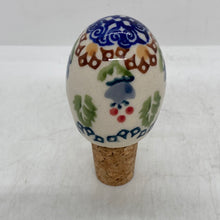 Load image into Gallery viewer, Egg Shaped Wine Stopper - P271