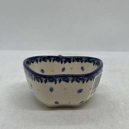 Bowl ~ Apple Shape ~ U4873 - U3!