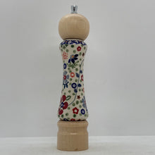 Load image into Gallery viewer, Light Wood Spice Grinder - E034