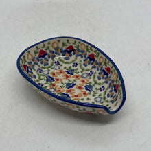 Load image into Gallery viewer, Spoon Rest - P325