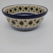 Load image into Gallery viewer, Bowl ~ Soup / Salad / Cereal ~ 6 ~ U4860 ~ U3!