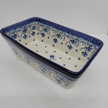 Load image into Gallery viewer, Baker ~ Loaf Pan ~  8”L x 4.5”W x 3”H - 2524X ~ T3*