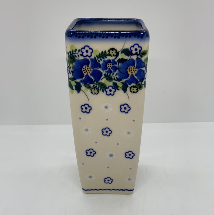 W07 Square Vase U-WP6