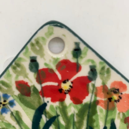 Square Pendant - U4335 - U3 - RETIRED