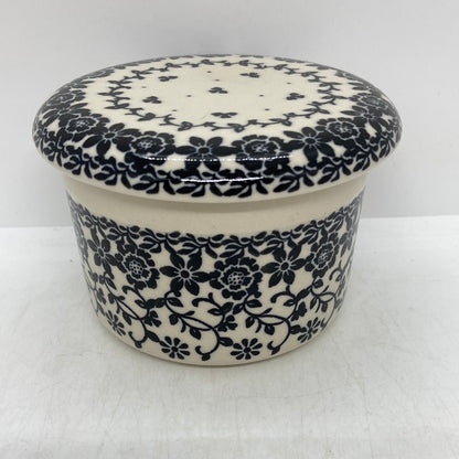 European Butter Dish ~ 3.75W x 3H ~ 2314 - T1!