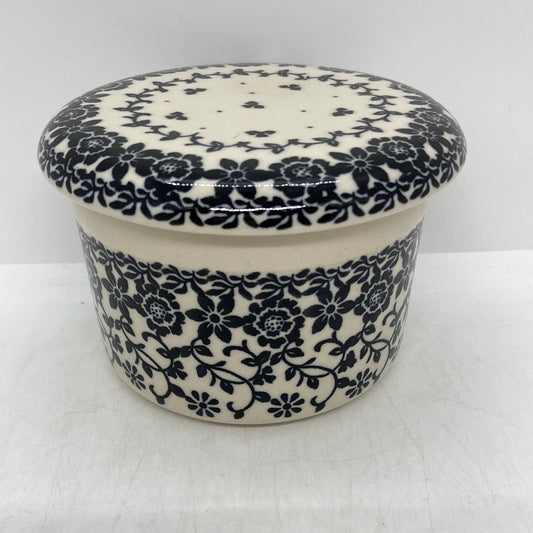 European Butter Dish ~ 3.75W x 3H ~ 2314 - T1!