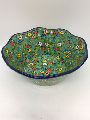 Bowl ~ Wavy Edge ~ Small ~ 8 inch ~ U4878