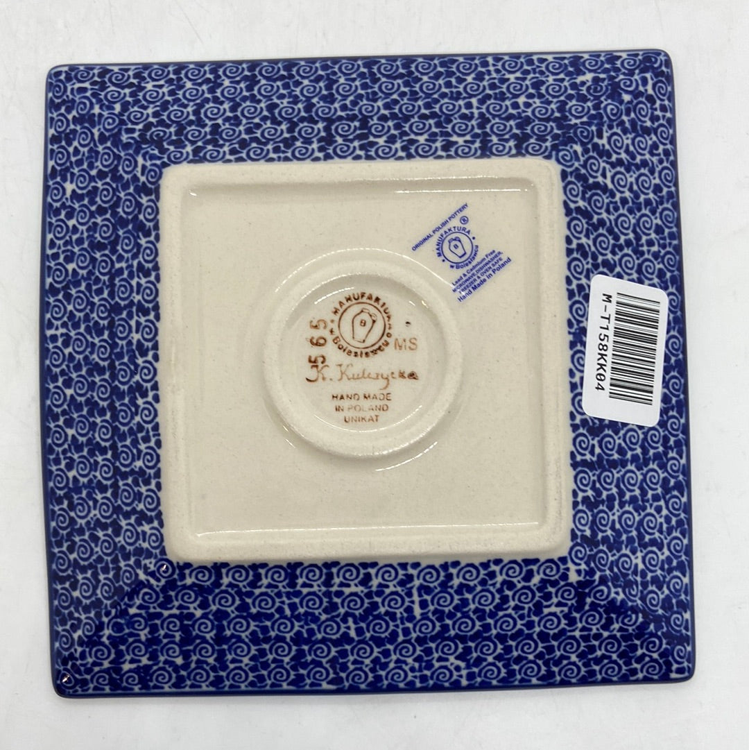 Square Plate ~ 7 inch ~ KK04