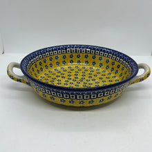 Load image into Gallery viewer, Baker ~ Round w/ Handles ~ 8 inch ~ 0859 - T3!