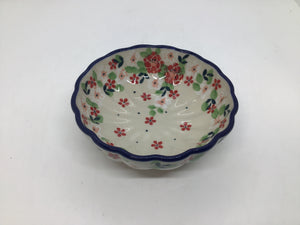 Bowl ~ Scalloped ~ 4.5 inch ~ 2352X ~ T3!