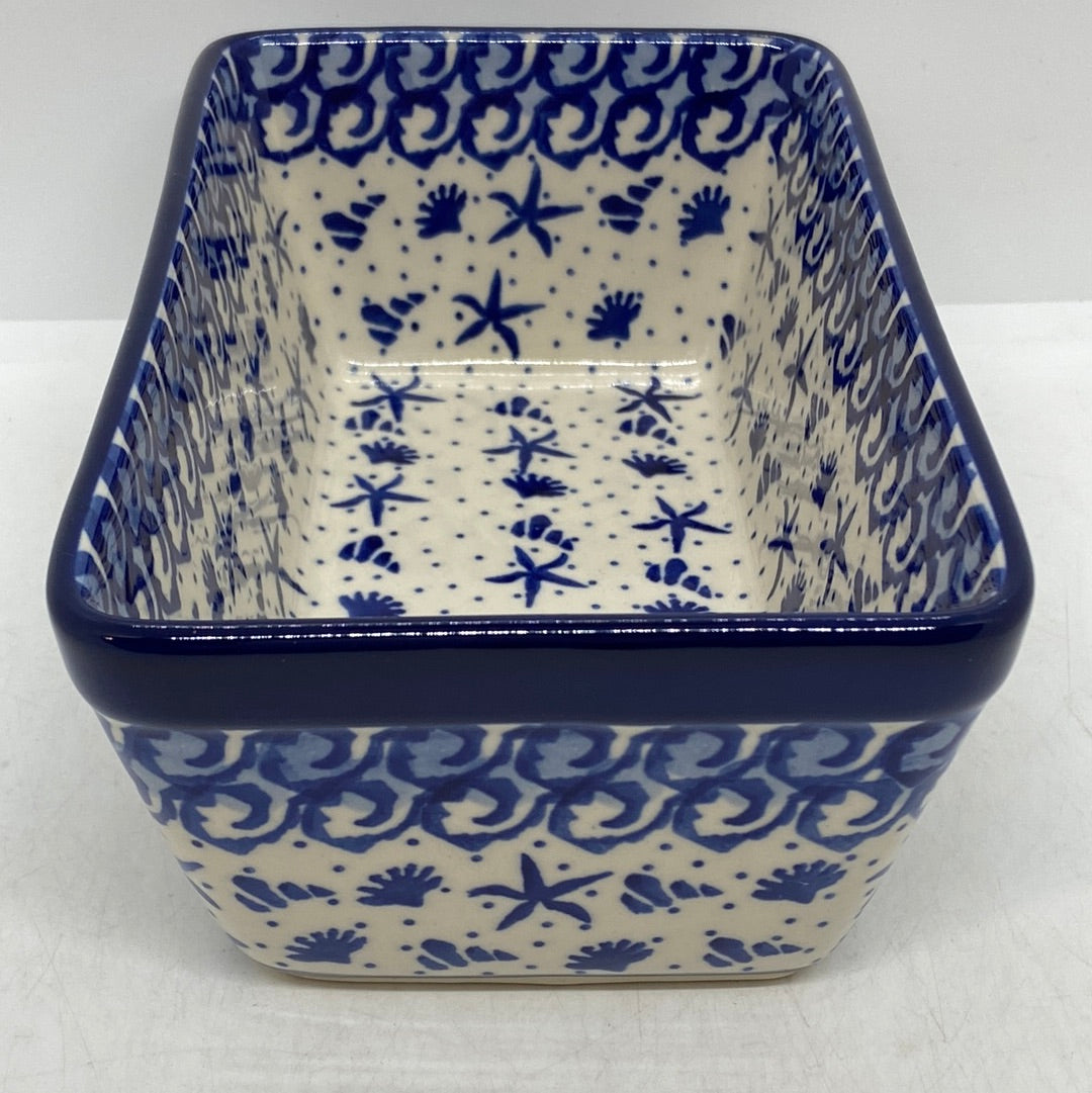 Baker ~ Loaf Pan ~  8”L x 4.5”W x 3”H - 1016X - T1!