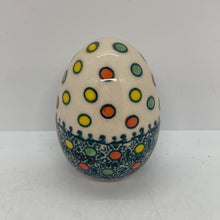 Load image into Gallery viewer, J13 Stoneware Egg U-N1