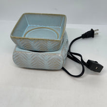 Load image into Gallery viewer, 2-IN-1 Fragrance Warmer - Chevron