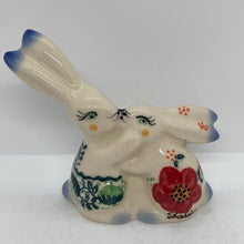 Load image into Gallery viewer, Figurine ~ Rabbit ~ 3.5 inch ~ U-LK