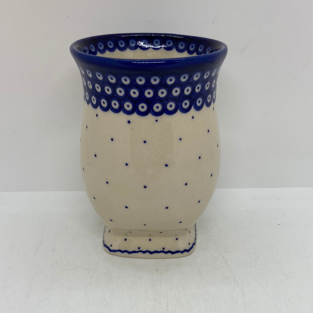 W10 Pencil Vase U-P1