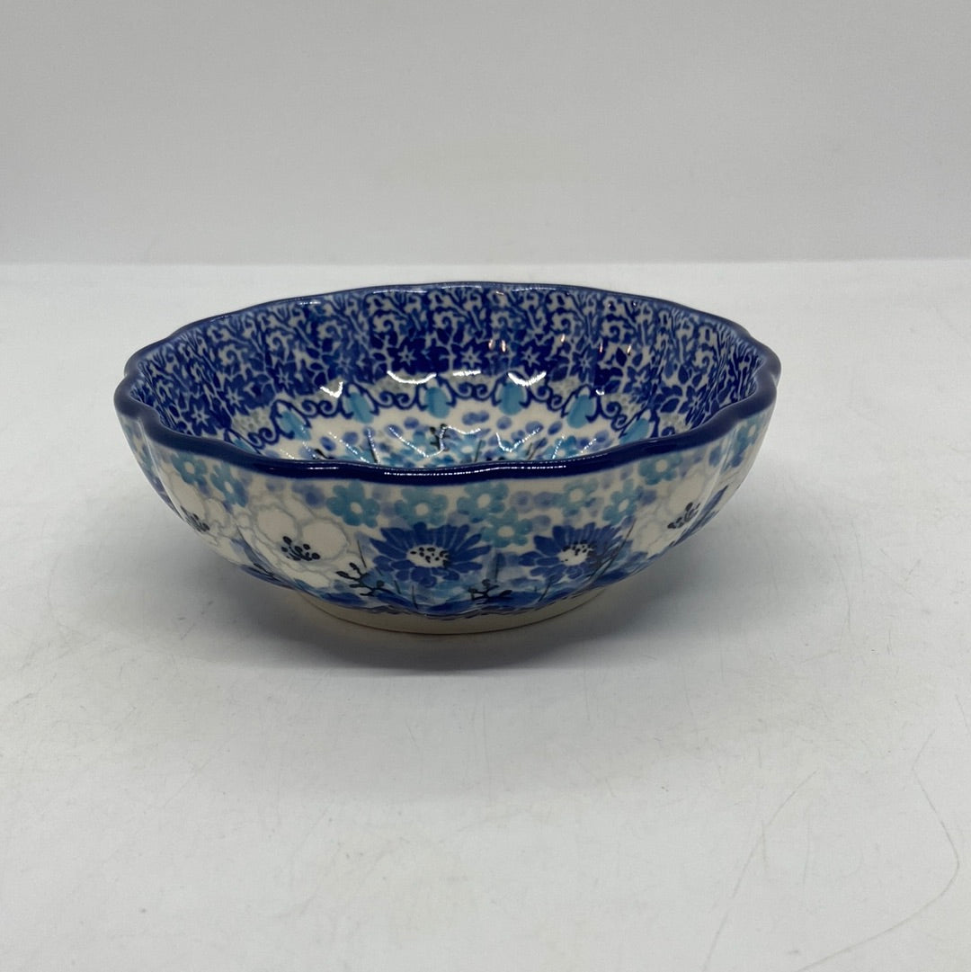 Bowl ~ Scalloped ~ 4.5 inch ~ U4963 ~ U6!