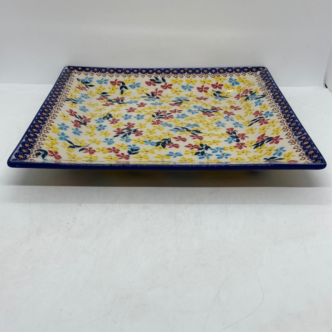 Square Plate ~ 9 inch ~ WK68