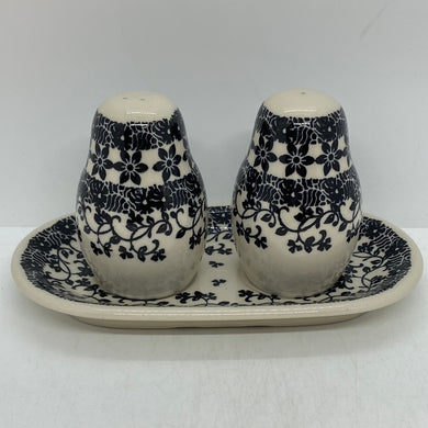 Salt and Pepper ~ 3.25 inch ~ 2316 - T1