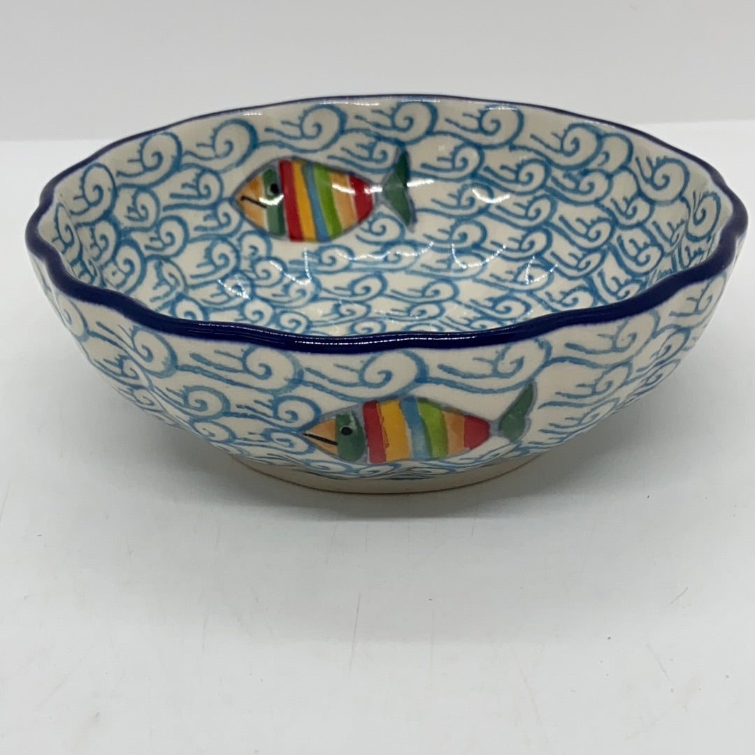 023 ~ Bowl ~ Scalloped ~ 4.5" ~ 2540X - T4!