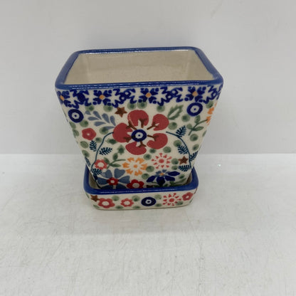 Square Flower Pot  -  EO34