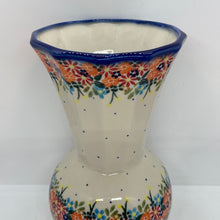 Load image into Gallery viewer, Flared Vase ~ 9 inch ~ D55