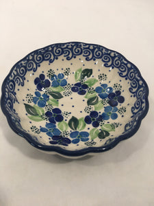 Bowl ~ Scalloped ~ 4.5 inch ~ 1417X - T3!