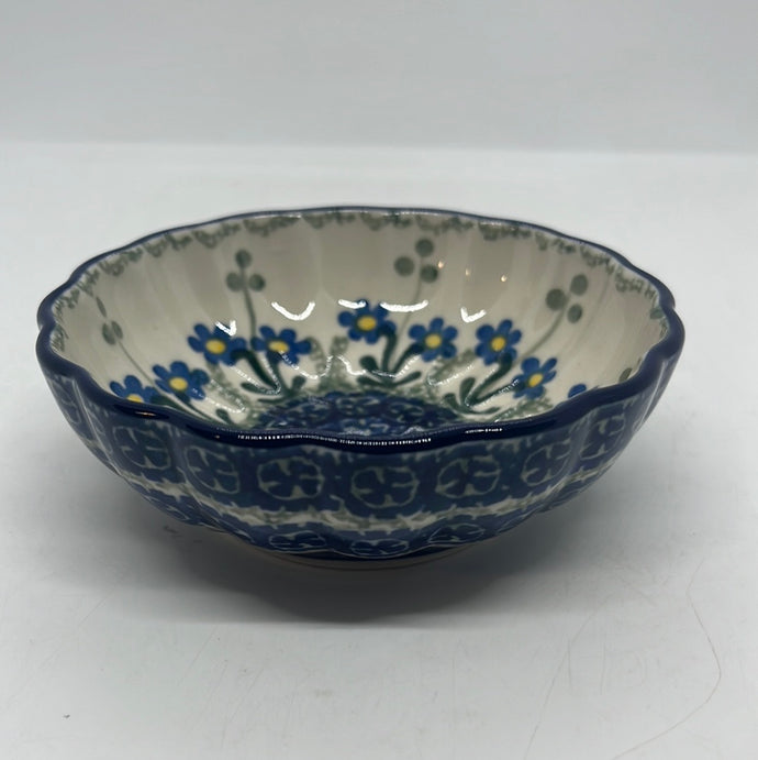 023 ~ Bowl ~ Scalloped ~ 4.5