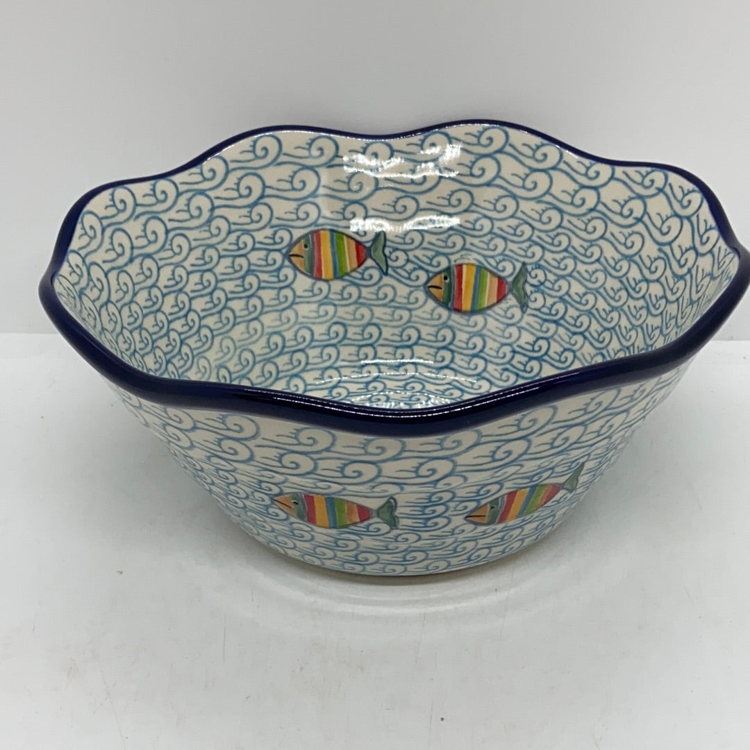 Bowl ~ Wavy Edge ~ Small ~ 8 inch ~ 2540X - T4*