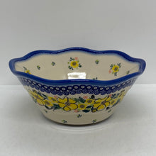 Load image into Gallery viewer, Medium Wavy Serving Bowl ~ Serving ~  7 inch ~ U-WP3