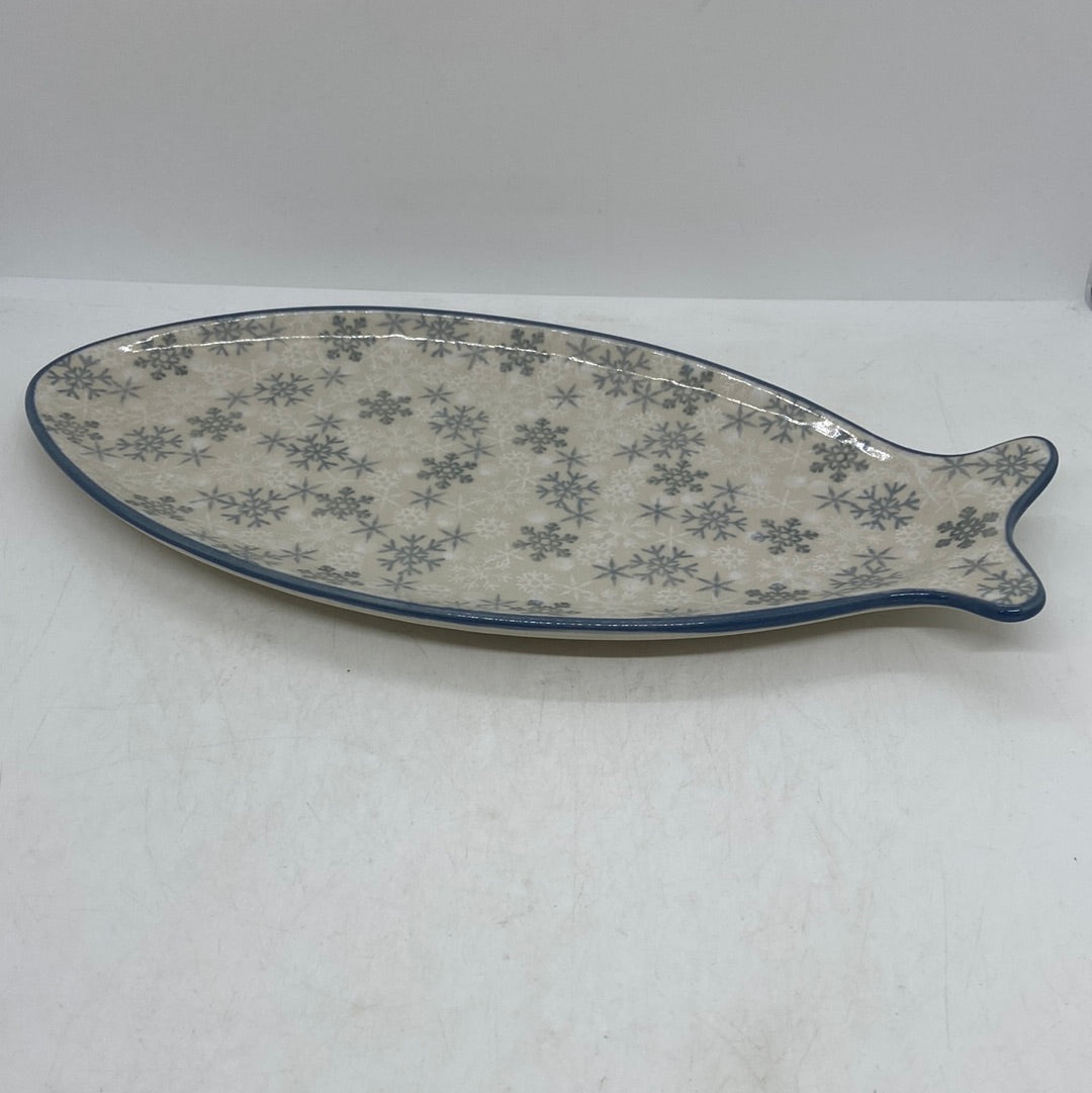 Fish Shaped Plate  ~ 11.75 inch ~ U5031 ~ U3!
