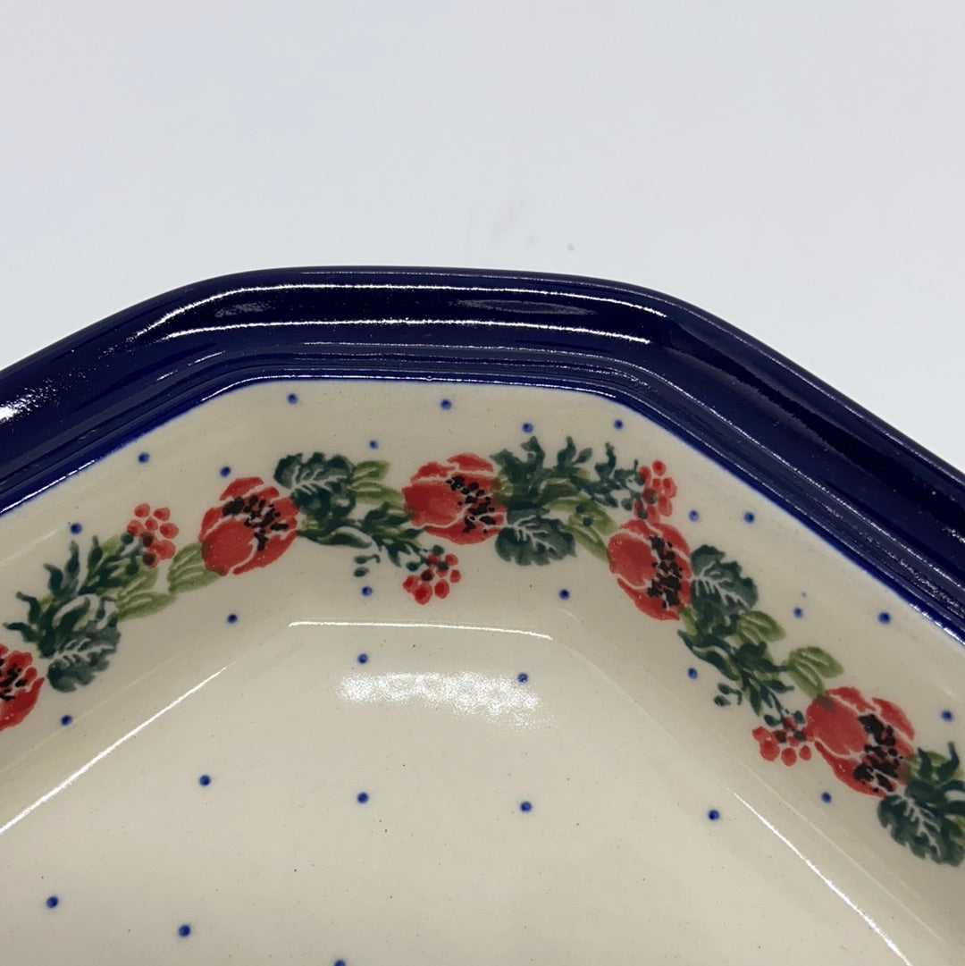 Baker ~ Covered Casserole ~ 8"W x 10.25"L ~ 1535X ~ T3!
