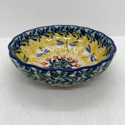 Scalloped Dish - JZ36