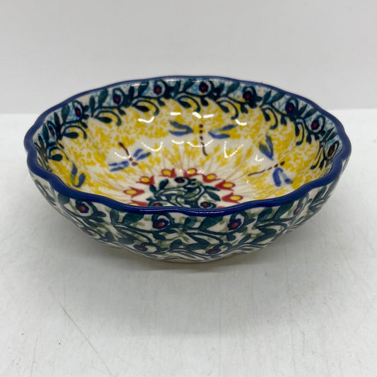 Scalloped Dish - JZ36