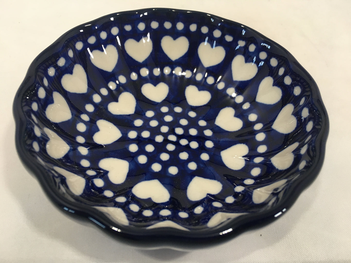 Bowl ~ Scalloped ~ 4.5 inch ~ 375EX ~ T3*