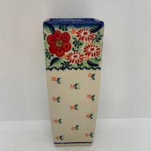 Load image into Gallery viewer, W07 Square Vase U-LK