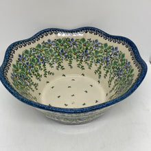 Load image into Gallery viewer, Large Wavy Serving Bowl ~ Serving ~ 9 inch ~ U-HP2