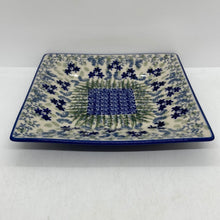 Load image into Gallery viewer, Square Plate ~ 7 inch ~ KK04