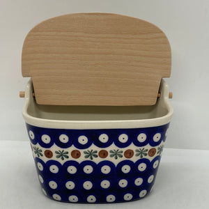 Salt Box with lid ~ Mosquito 0070X