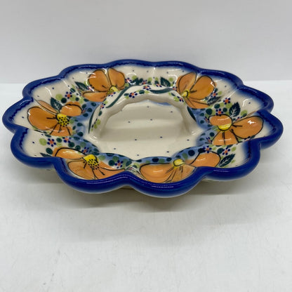 T13 Egg Dish with Handle U-PK1