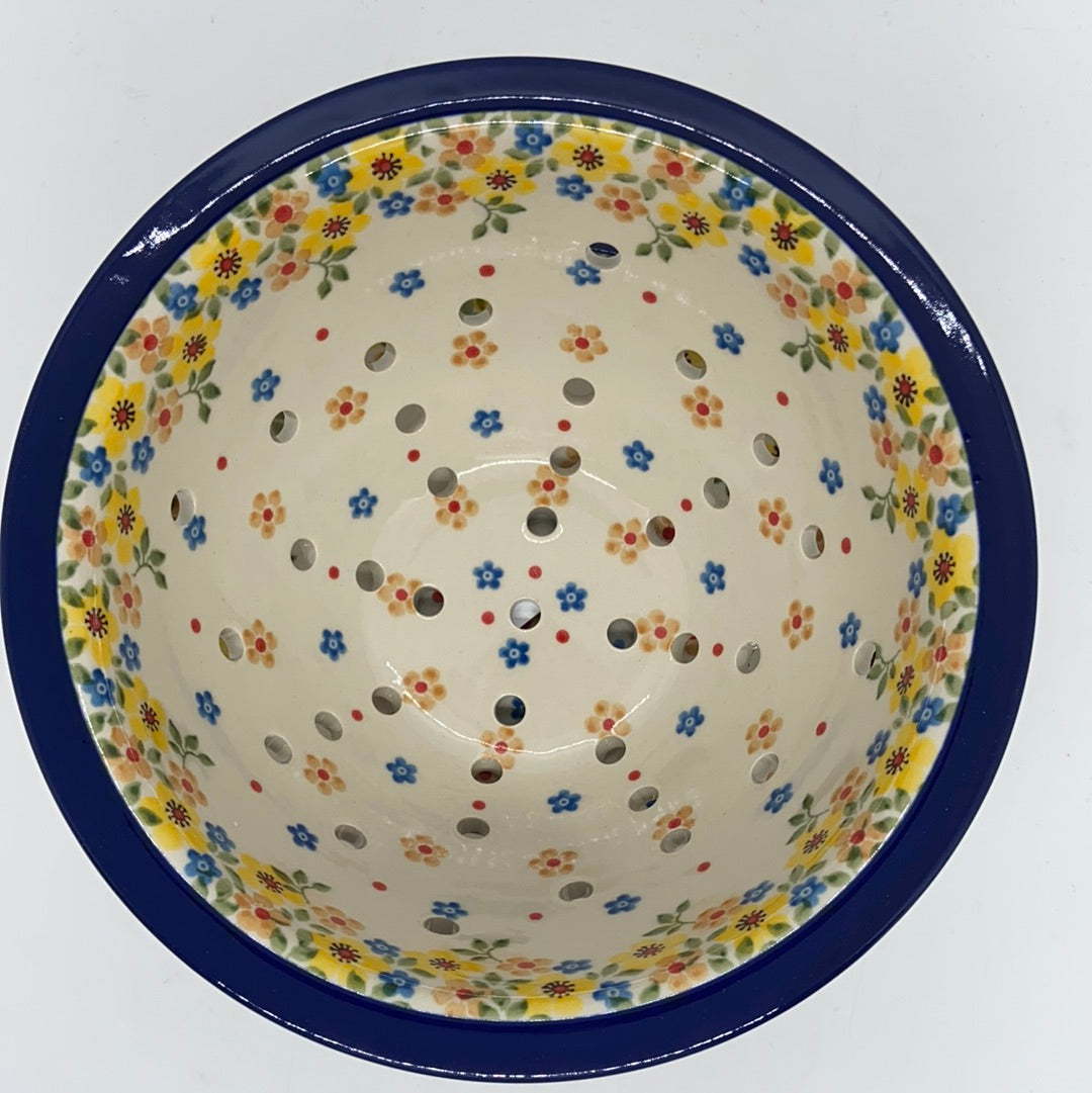 Berry Bowl w/ Saucer ~ 8W ~ 2225X ~ T3!