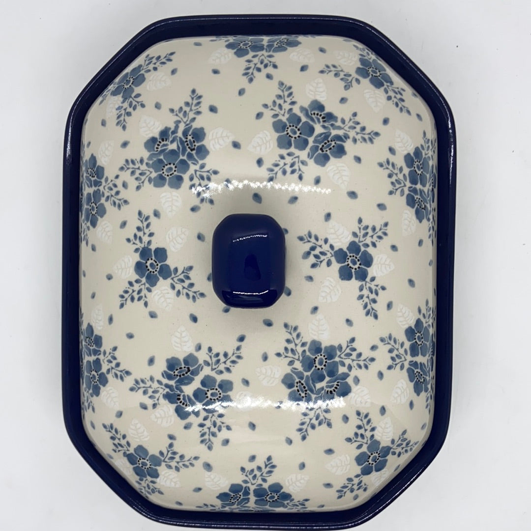 Baker ~ Covered Casserole ~ 8"W x 10.25"L ~ 2496X ~ T3!
