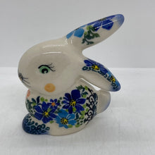 Load image into Gallery viewer, Rabbit Figurine ~ 3.5 inch ~ UHP1